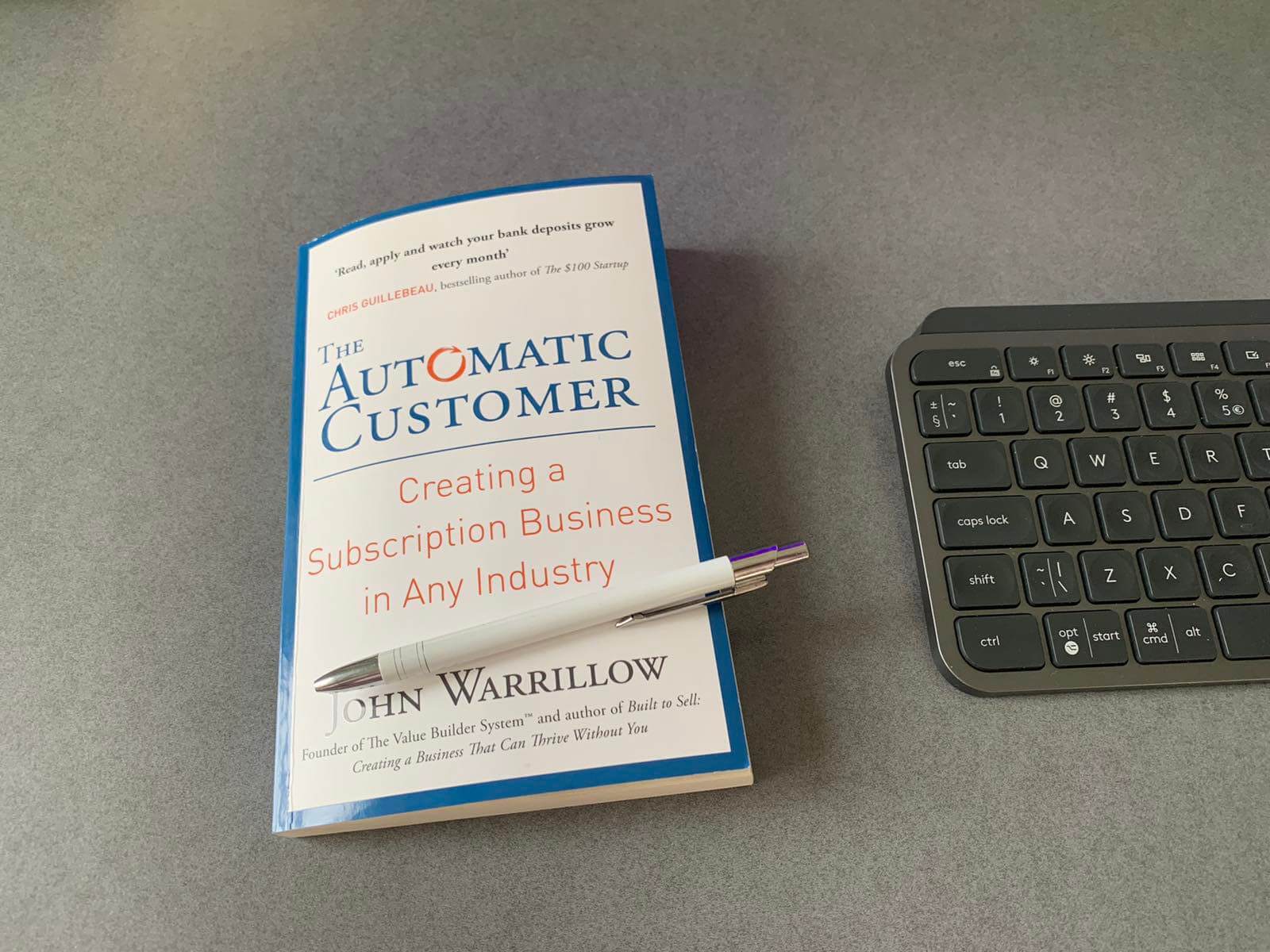 Automatic Customer knyga John Warrillow